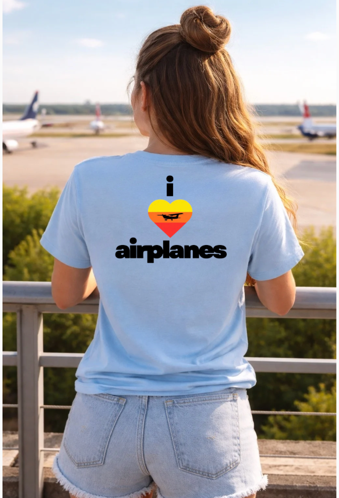 I Love Airplanes Aviation Graphic T-Shirt
